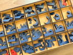 Load image into Gallery viewer, صندوق الحروف - عربي خمس تكرارات - Moveable Alphabet 5 complete sets - Montessori 5 sets of letters - non-toxic - handmade
